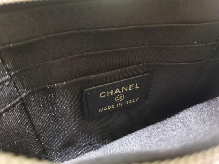 Chanel Small Pouch 19Cm Black A81942 - Image 9