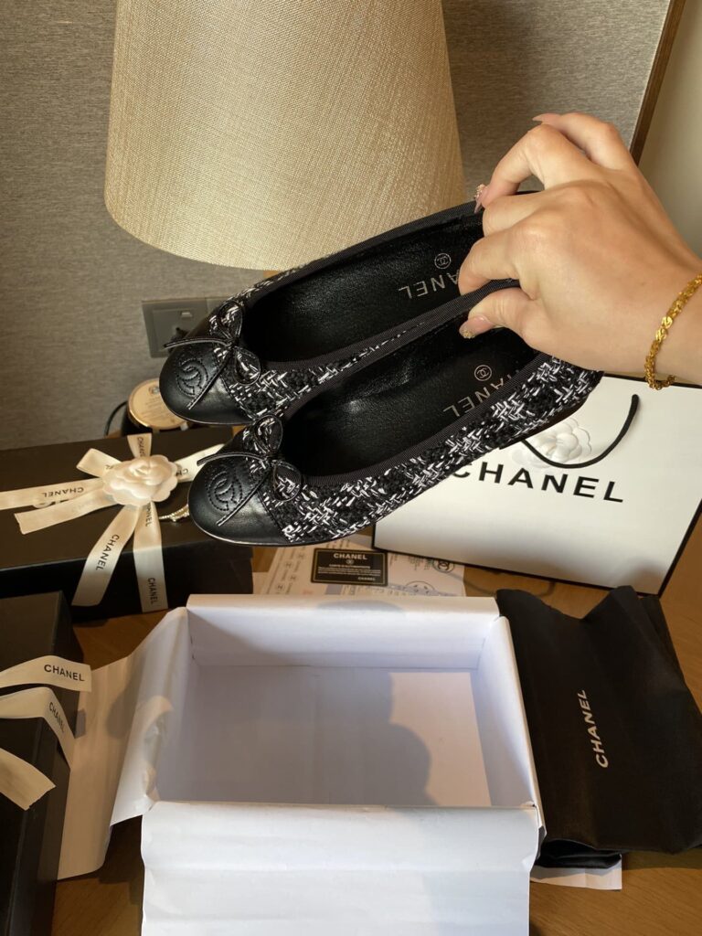 Chanel Plain Toe Rubber Sole Casual Style Tweed Black - Image 3