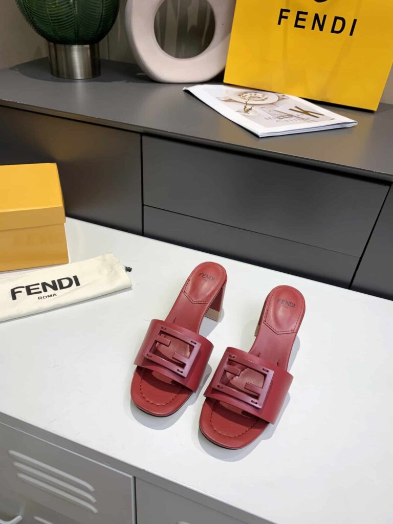 Fendi Signature Leather High Heel Red - Image 4