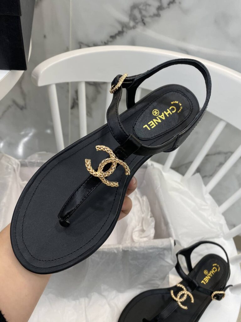 Chanel Gold Cc Logo Thong Sandals Black - Image 7