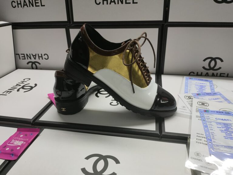 Chanel Uniform Cc Logo Oxford Derby Cap Toe Black Leather Shoes - Image 5