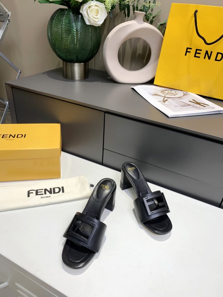 Fendi Signature Leather High Heel Black - Image 3