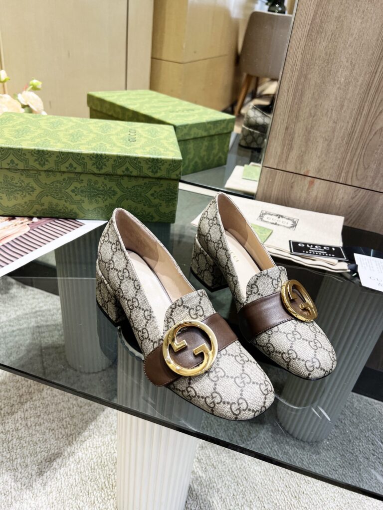 Gucci Women'S Blondie Pump Beige 701711 9I650 9769 - Image 8