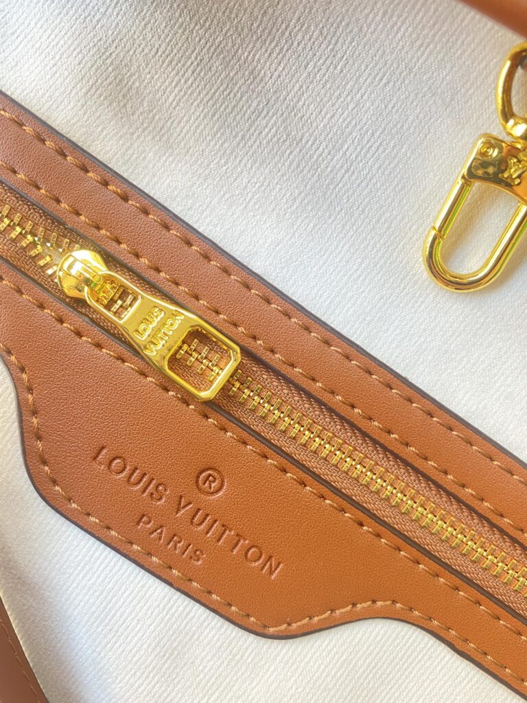 Louis Vuitton Lv Garden Metallic Monogram Neverfull Mm M21352 - Image 4