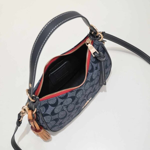 Coach Kleo Hobo In Signature Chambray Navy Blue C8163 - Image 2