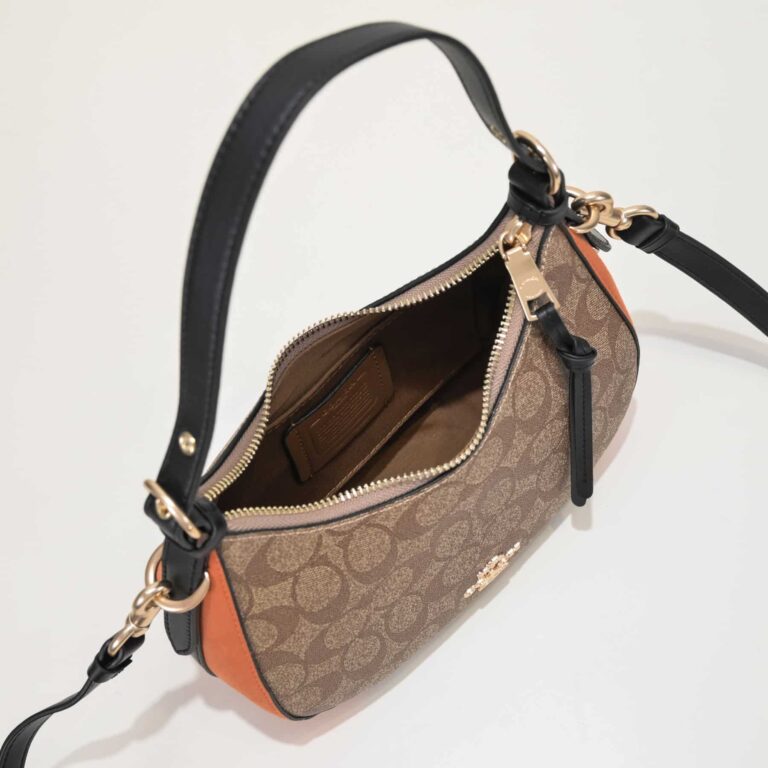 Coach Kleo Hobo In Signature Canvas Begei C6809 - Image 2