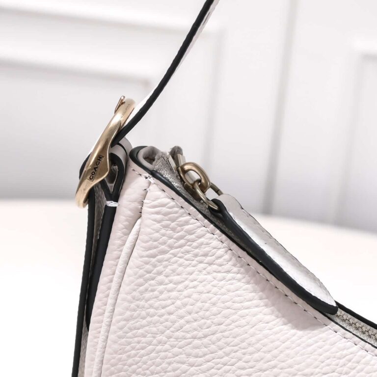 Coach Luna Shoulder Bag White Cc439 - Image 4
