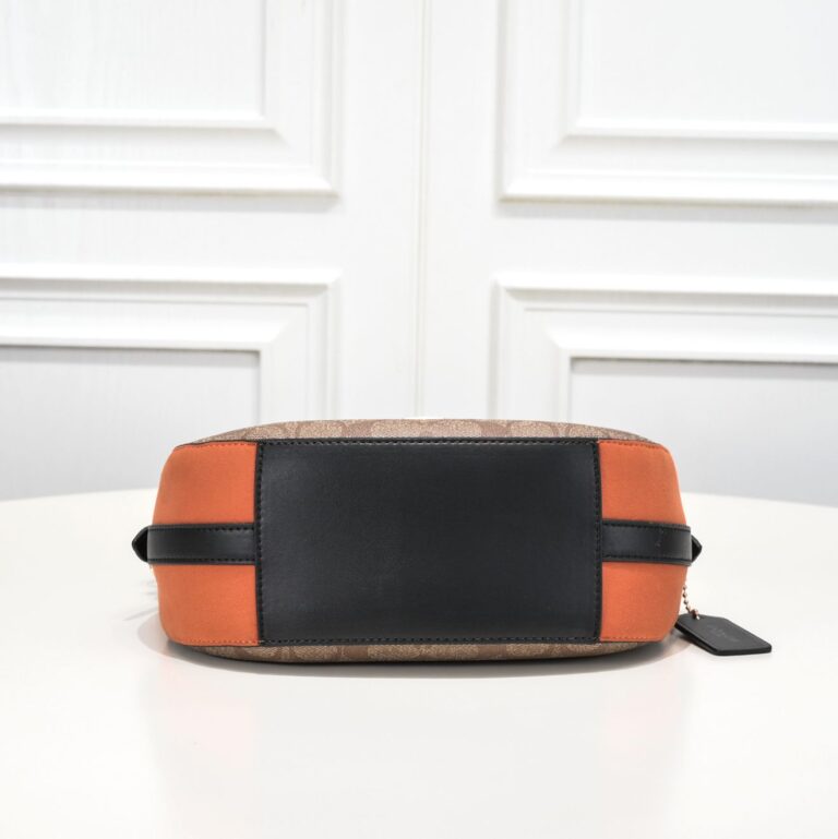 Coach Kleo Hobo In Signature Canvas Begei C6809 - Image 5