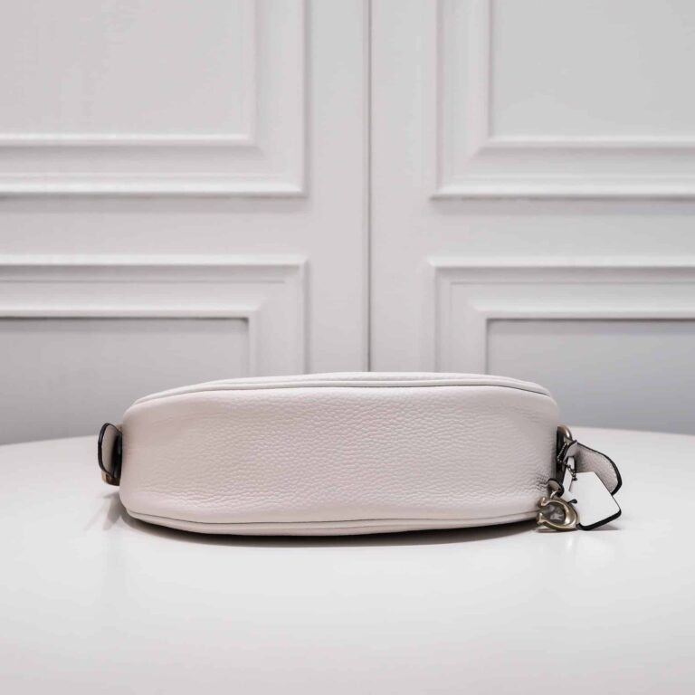 Coach Luna Shoulder Bag White Cc439 - Image 5