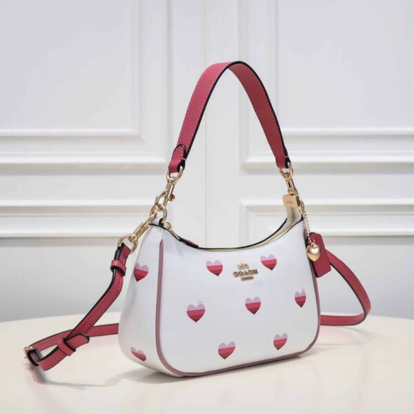 Coach Teri Shoulder Bag With Stripe Heart Print Ca251 - Image 3