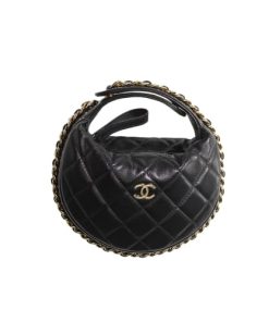 Chanel Women'S Pouch In Black Ap3095 B09796 94305