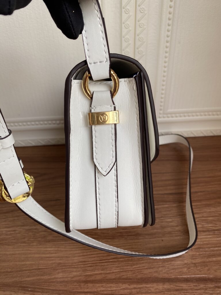 Louis Vuitton Lv Pont 9 White M55950 - Image 7