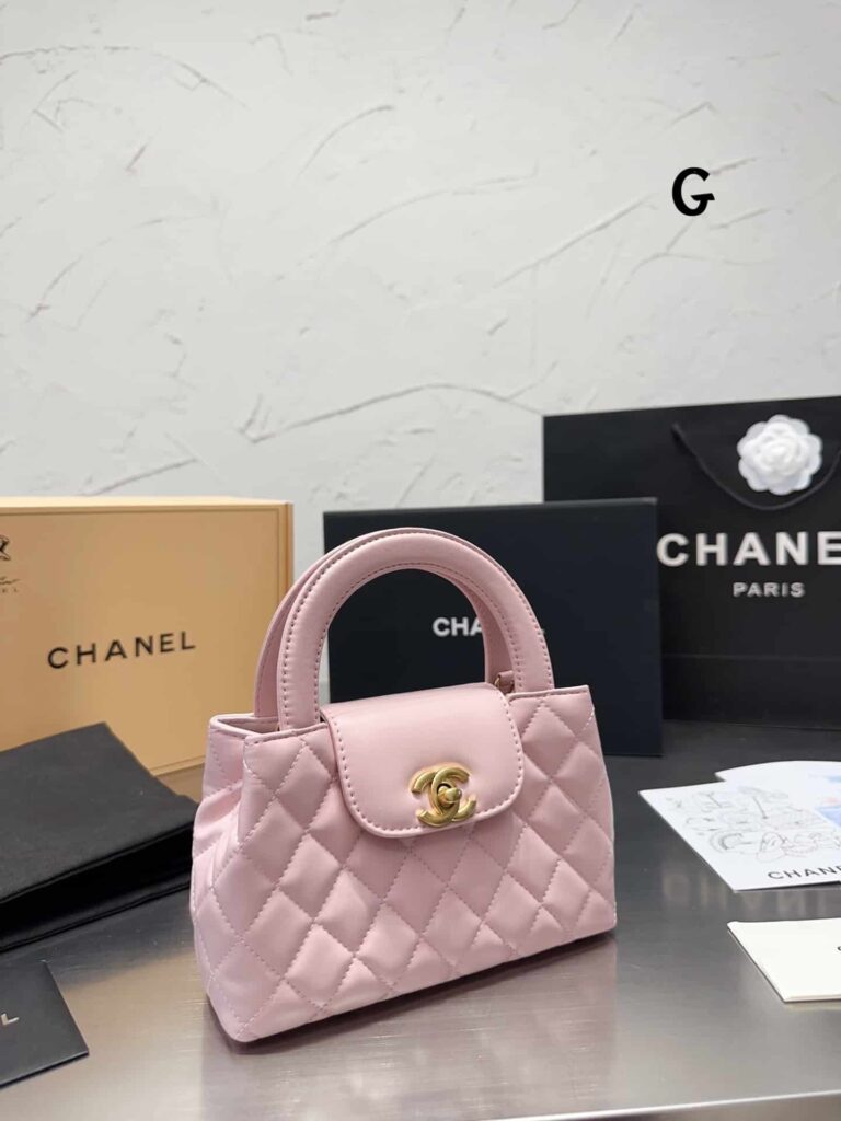 Chanel Small Kelly Shopper With Gold Hardware Pink 19Cm - Image 3