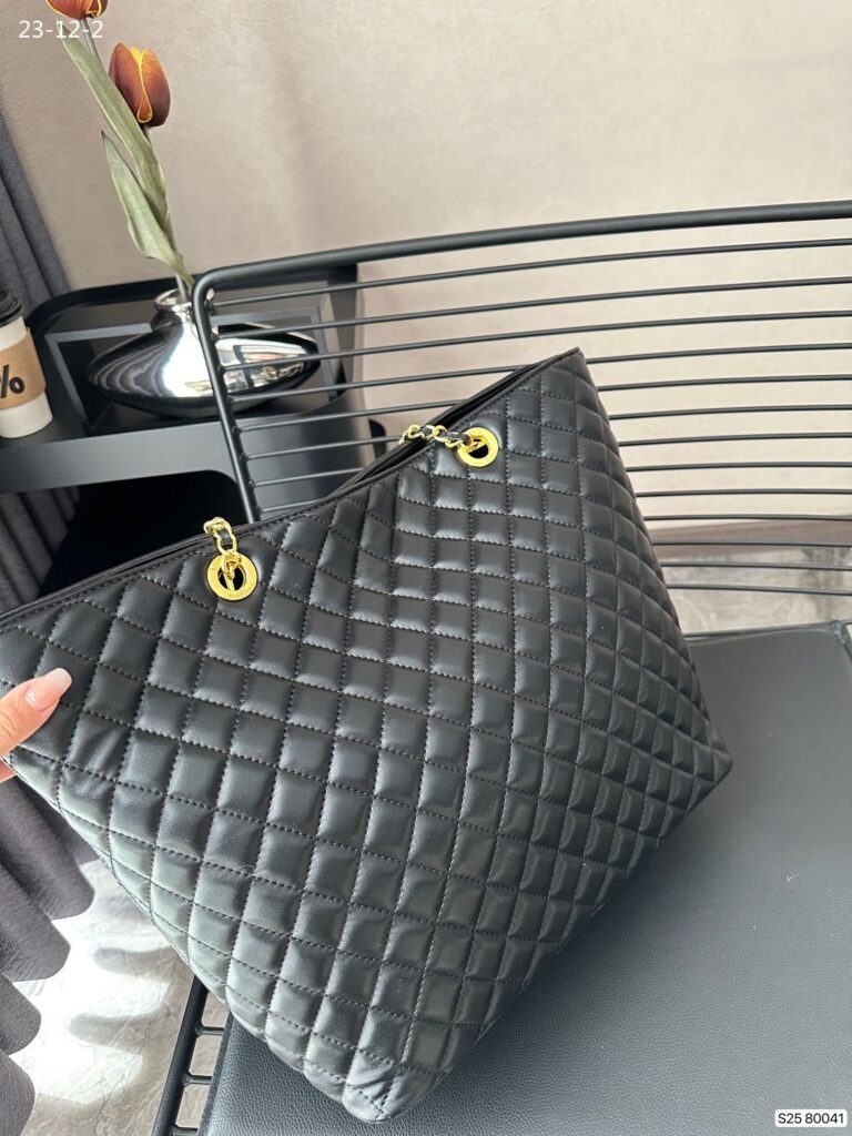 Chanel Cc Shopping Bag With Chain Lambskin Leather Black And White 32Cm - Image 6