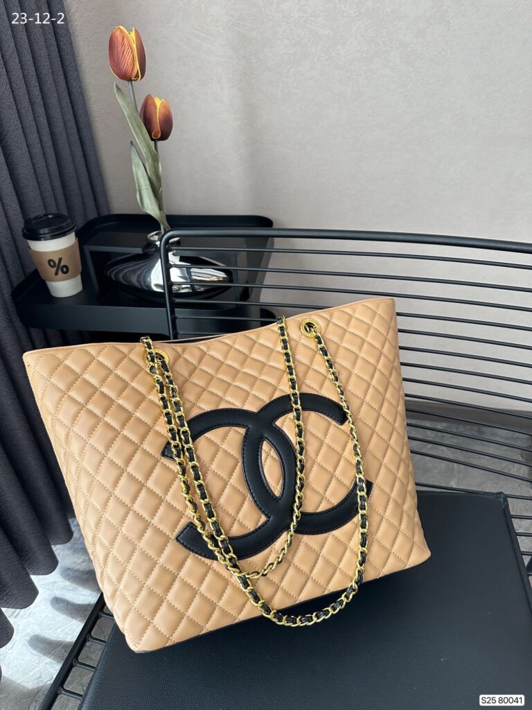 Chanel Cc Shopping Bag With Chain Lambskin Leather Beige 32Cm - Image 2