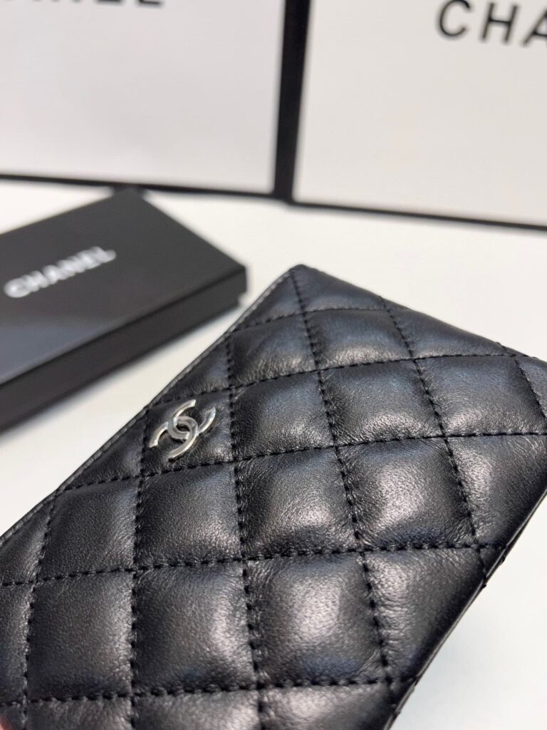 Chanel Card Holder With Zipper Wallet Black - Image 5