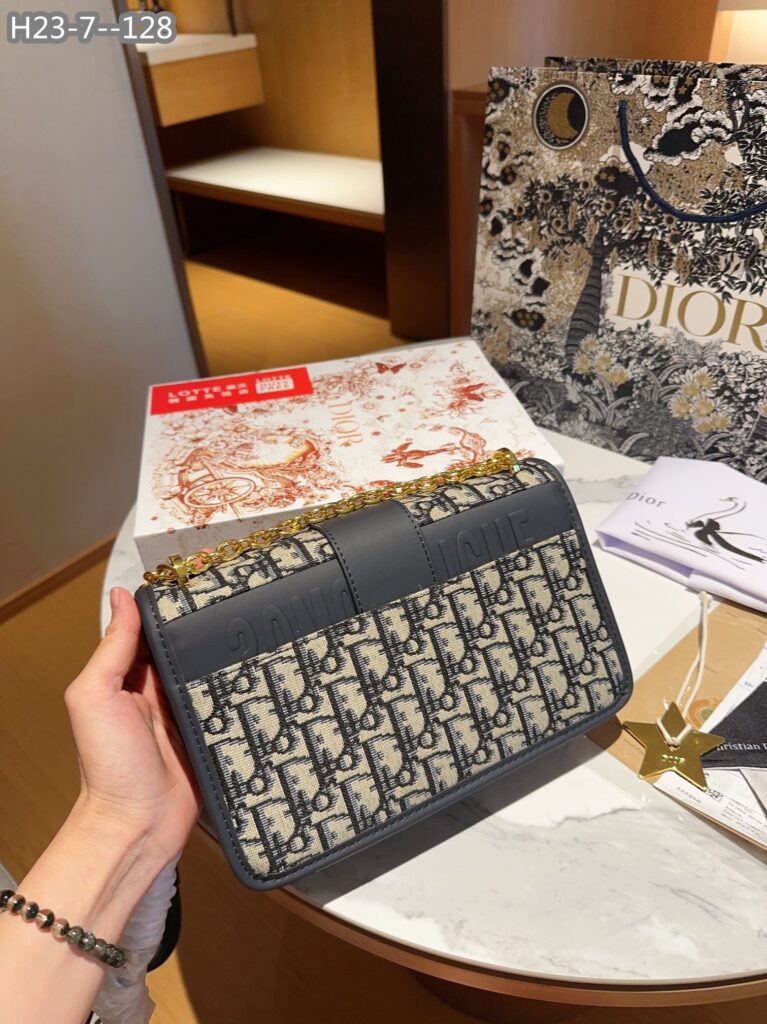 Dior 30 Montaigne Chain Bag Blue Dior Oblique Jacquard 24Cm M9208Utzq M928 - Image 6