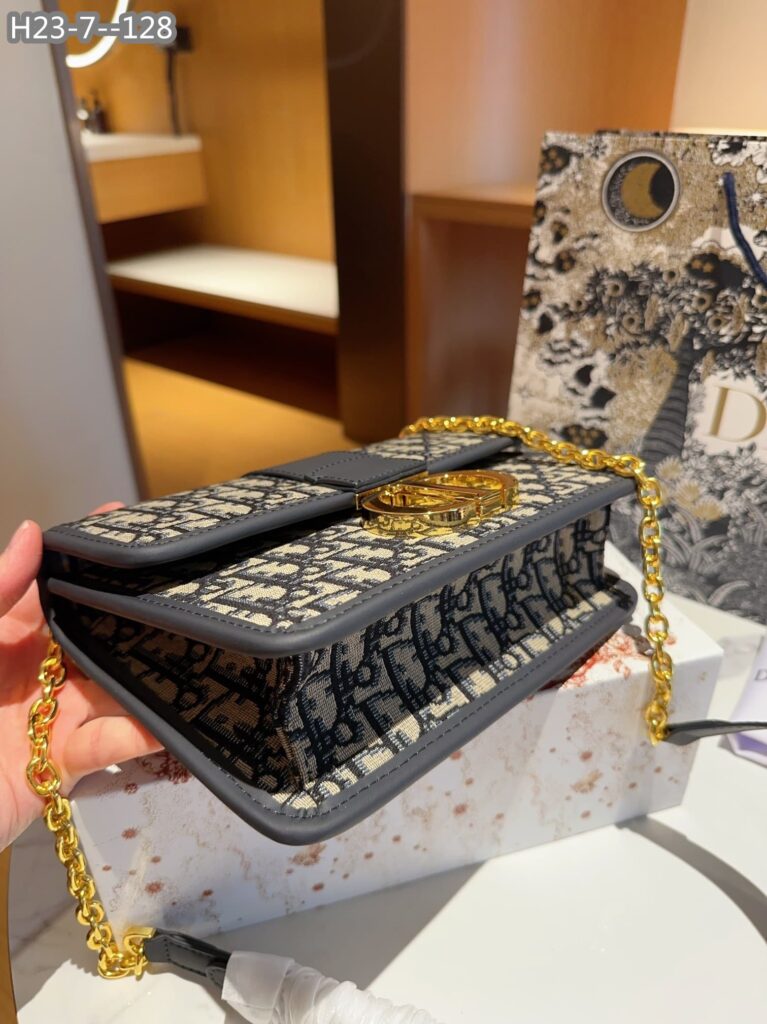 Dior 30 Montaigne Chain Bag Blue Dior Oblique Jacquard 24Cm M9208Utzq M928 - Image 7