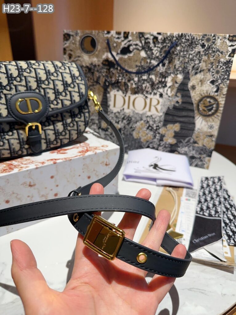 Dior Bobby East-West Bag Blue Dior Oblique Jacquard 22Cm M9327Utzq M928 - Image 8