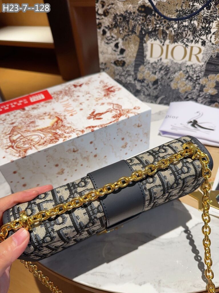 Dior 30 Montaigne Chain Bag Blue Dior Oblique Jacquard 24Cm M9208Utzq M928 - Image 8