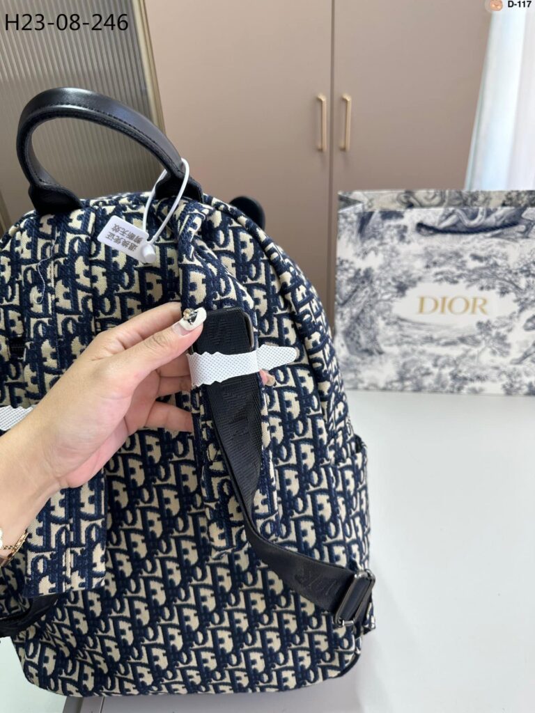 Dior Backpack Bear Dior Oblique Jacquard Black 38Cm - Image 9