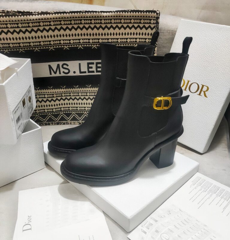 Dior 30 Montaigne Heeled Ankle Boot Black Supple Calfskin Kci950Vso S900 - Image 3