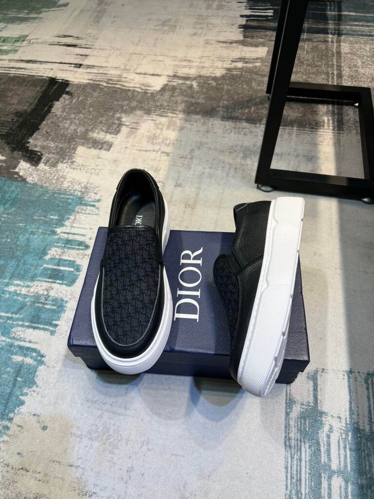 Dior Men's Slip On Leather And Calfskin Black - Image 6