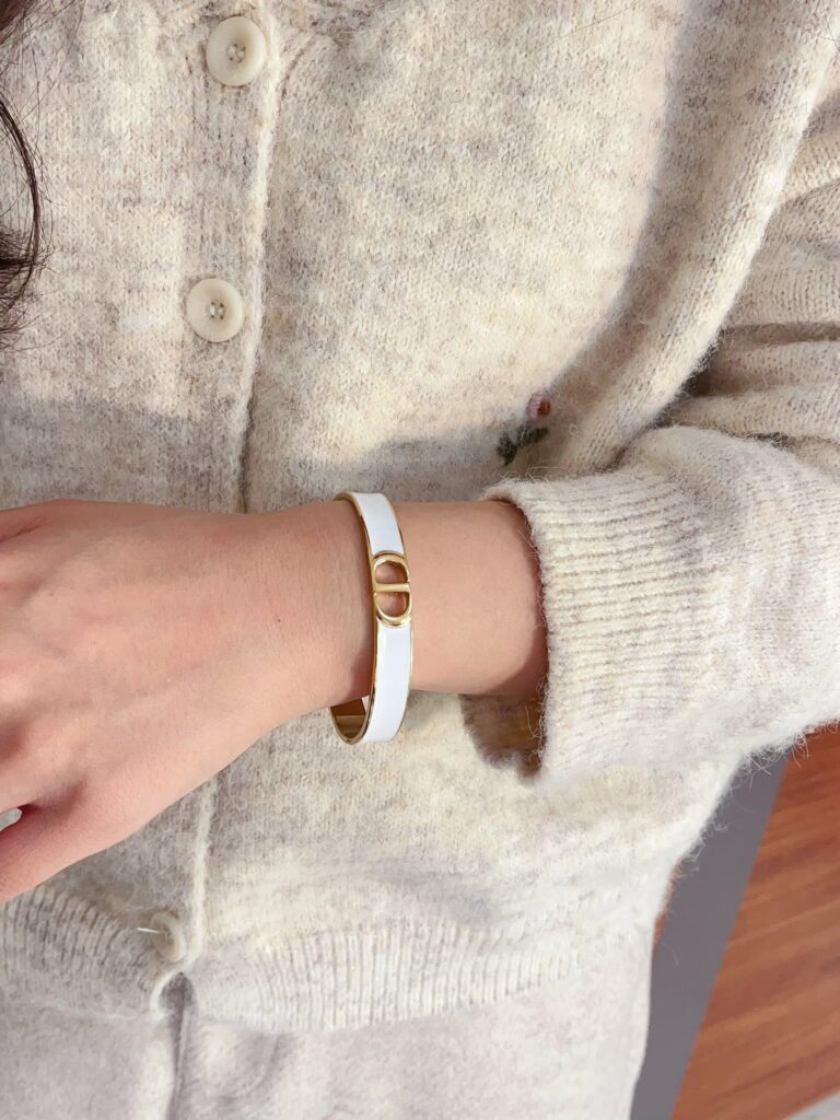 Dior Thin Bracelet 30 Montaigne Gold White B2623Womlq D301 - Image 5