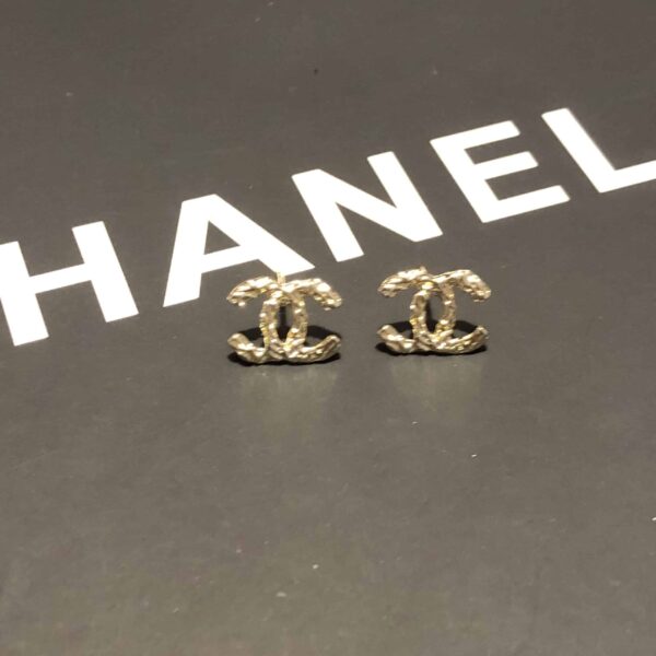 Chanel Cc Earrings Gold - Image 3