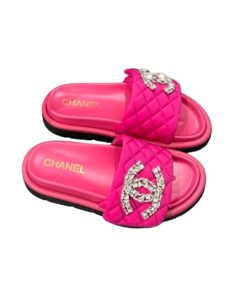 Chanel Cc Slippers Studded Pink