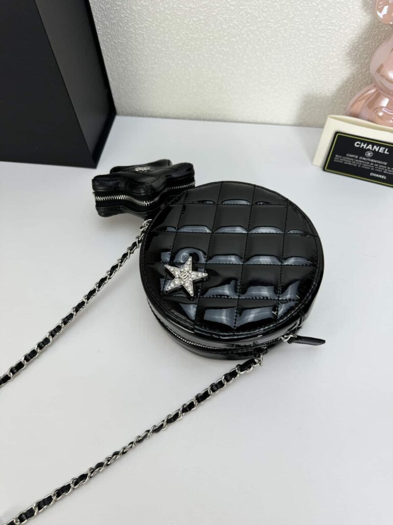 Chanel Round With Charm And Star Coin Purse Black 15Cm - Image 3