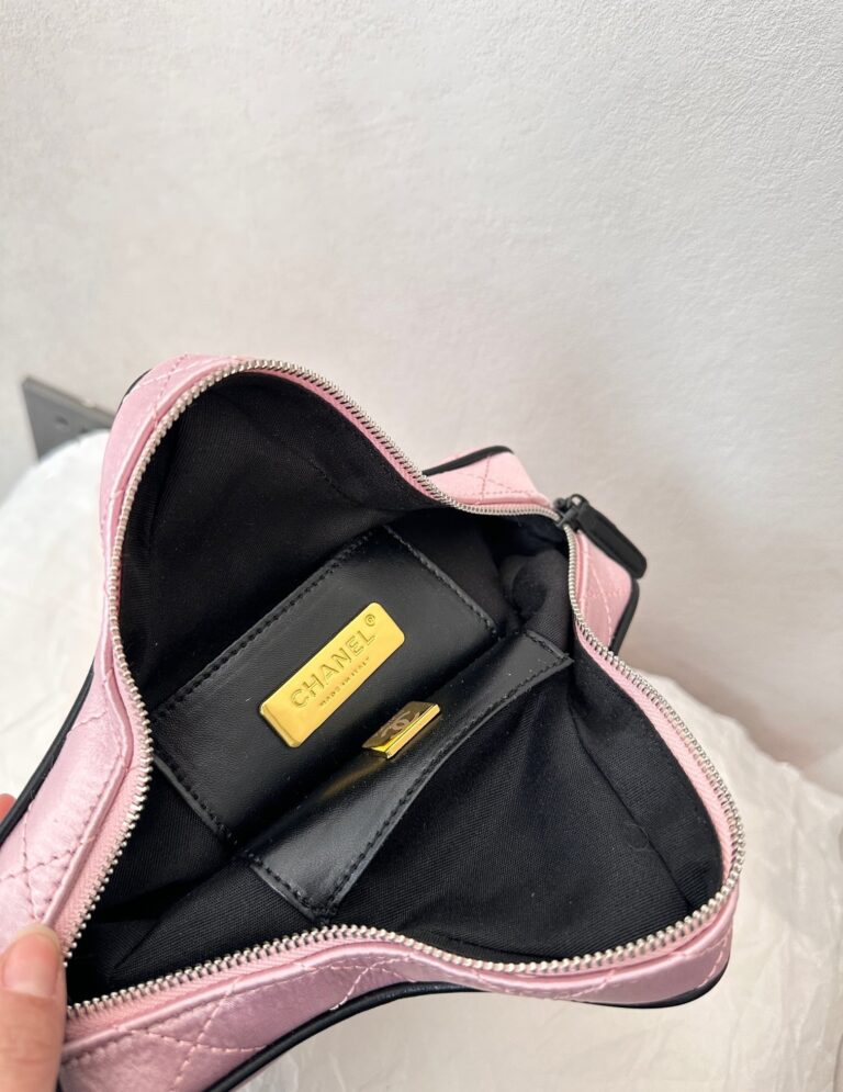 Chanel Star Hand Bag Satin Black Metal Light Pink 22Cm - Image 2