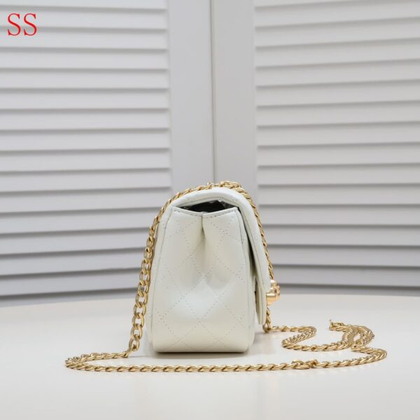 Chanel Mini Flap Bag With Flower Chain White 18Cm - Image 3