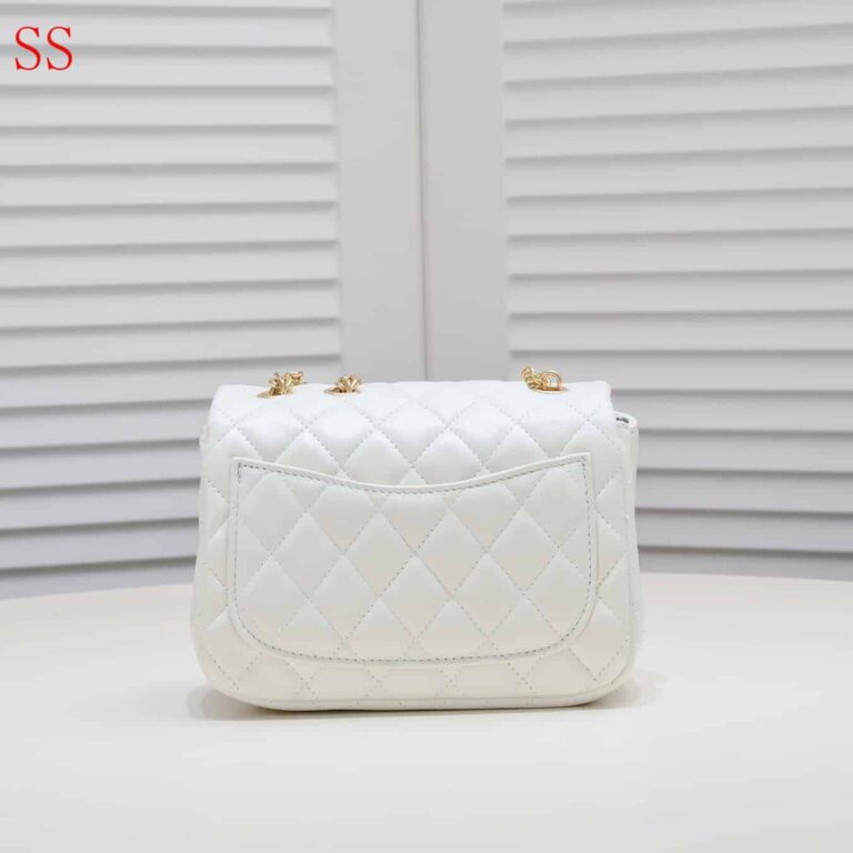 Chanel Mini Flap Bag With Flower Chain White 18Cm - Image 4
