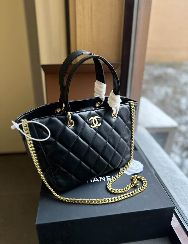 Chanel Small Shopping Bag Lambskin Black 25Cm As4188 - Image 4