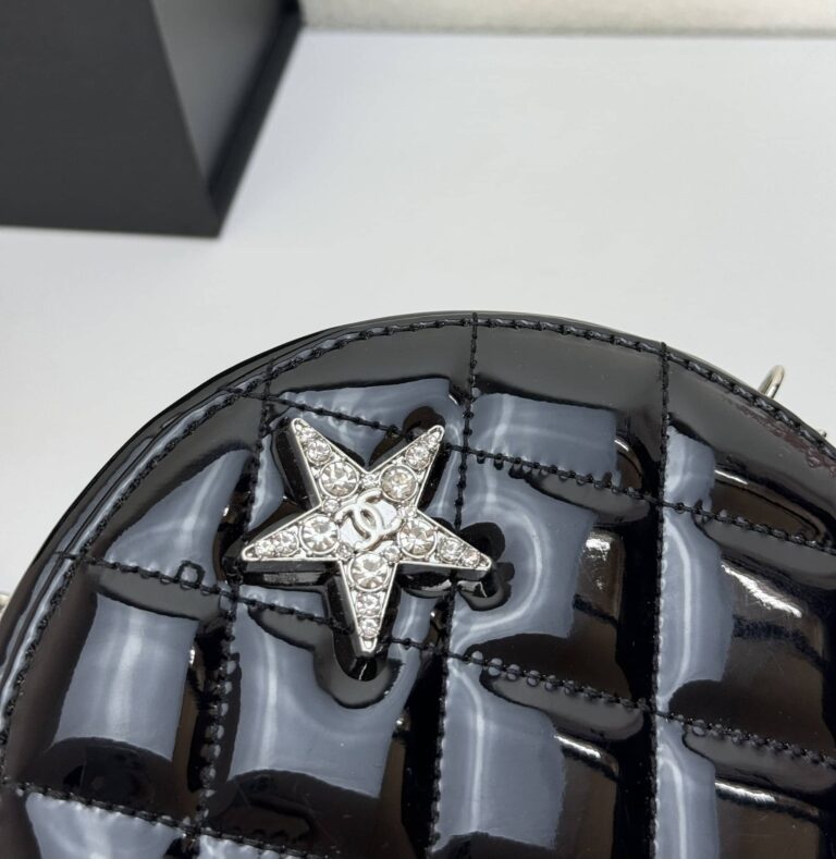 Chanel Round With Charm And Star Coin Purse Black 15Cm - Image 6