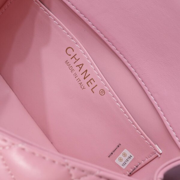 Chanel Woc Flap Bag With Gold Chain Light Pink 23Cm - Image 2