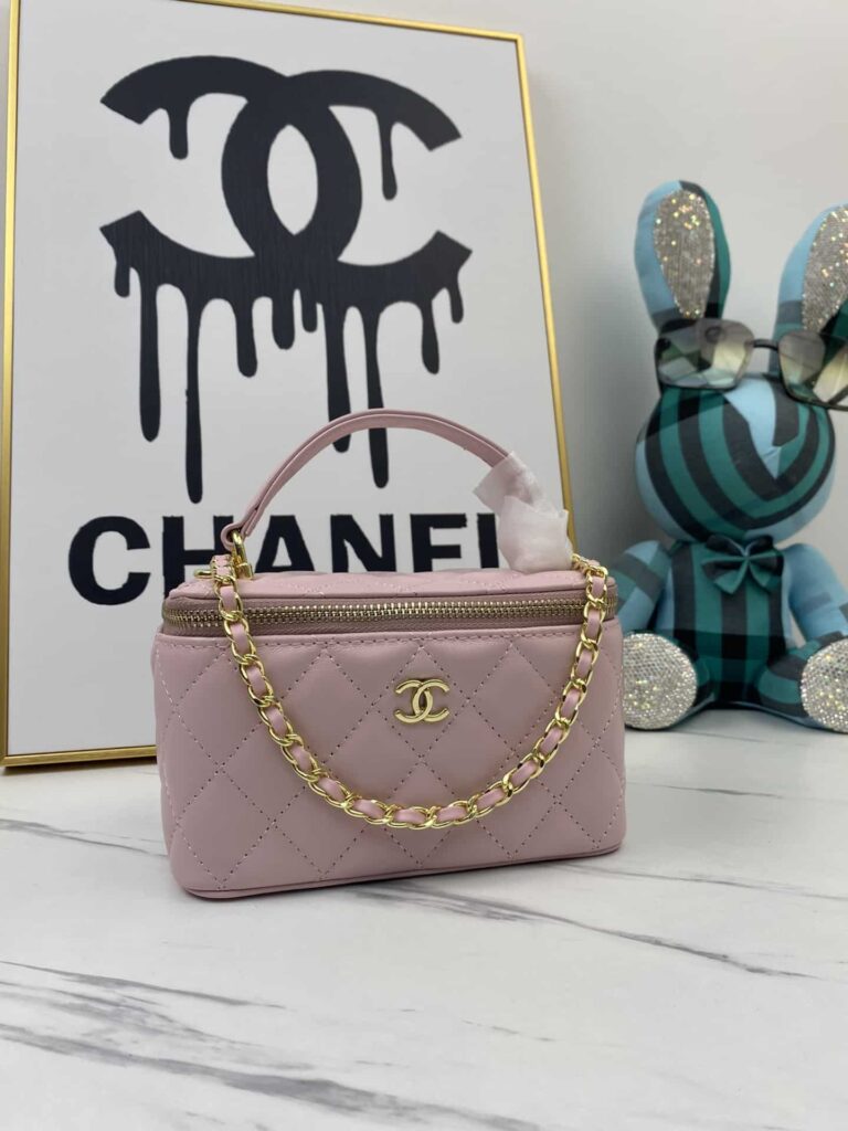 Chanel Rectangular Vanity With Chain Pink 17Cm - Image 10
