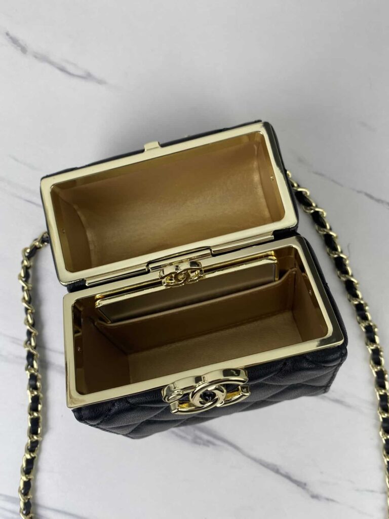 Chanel Small Box With Chain In Lambskin Black 12Cm Ap2656 - Image 2