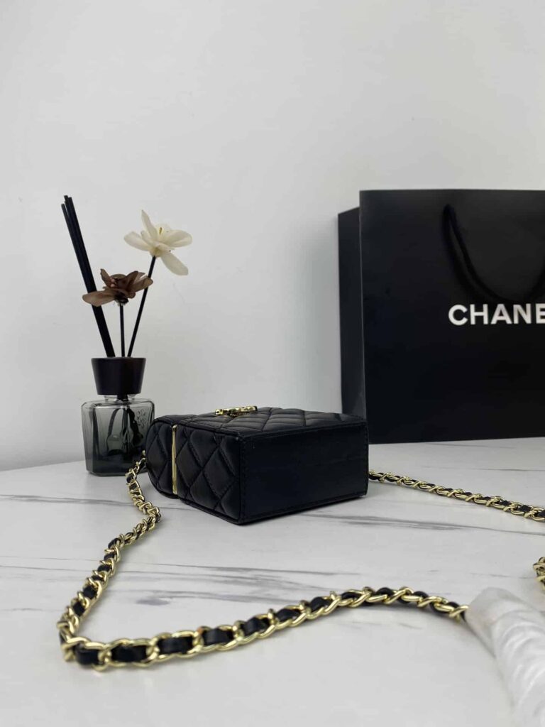 Chanel Small Box With Chain In Lambskin Black 12Cm Ap2656 - Image 5