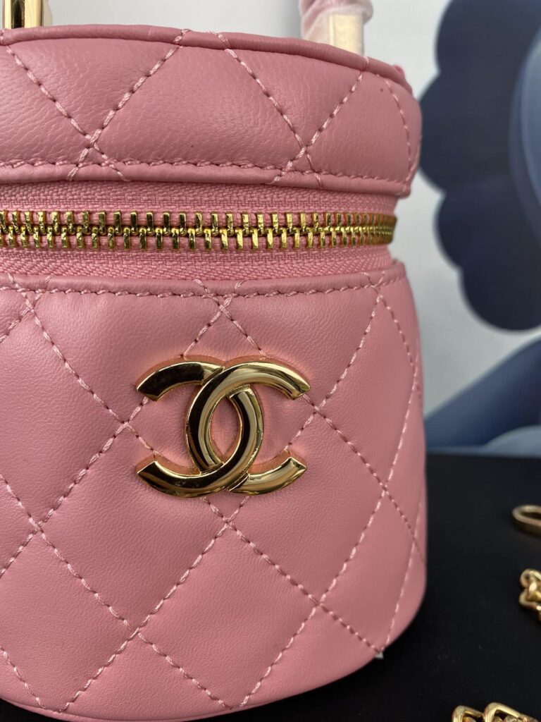 Chanel Vanity Chain Shoulder Shoulder Bag Pink 13Cm - Image 5