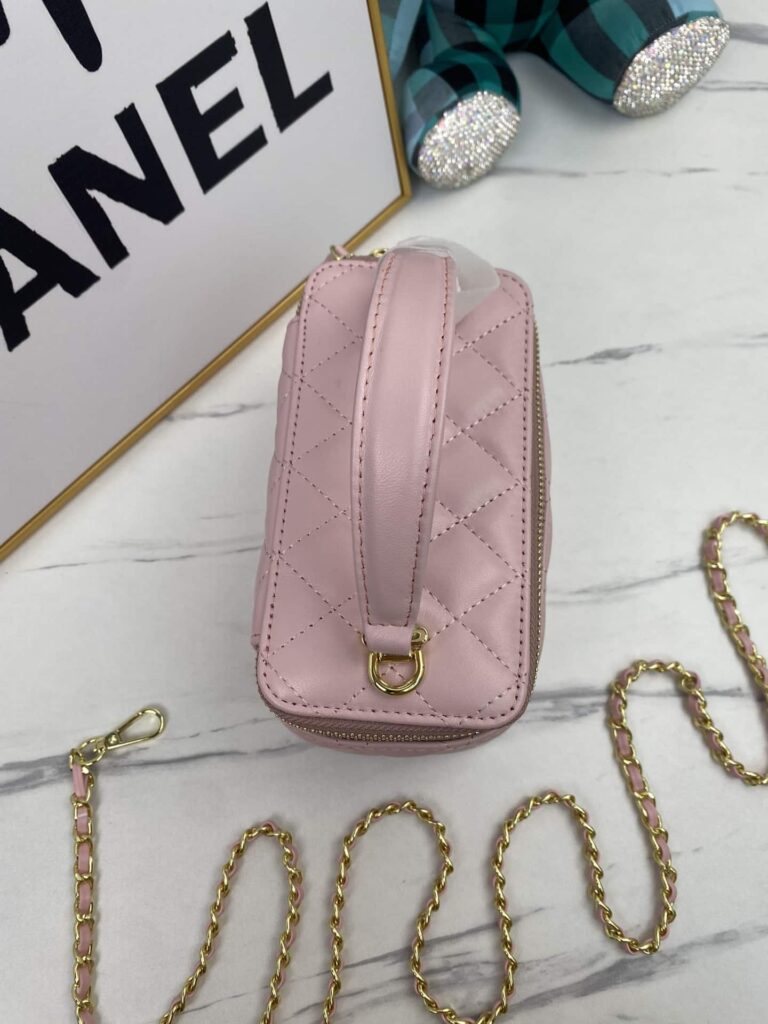 Chanel Rectangular Vanity With Chain Pink 17Cm - Image 7