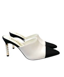 Chanel Mules Lambskin Grosgrain White