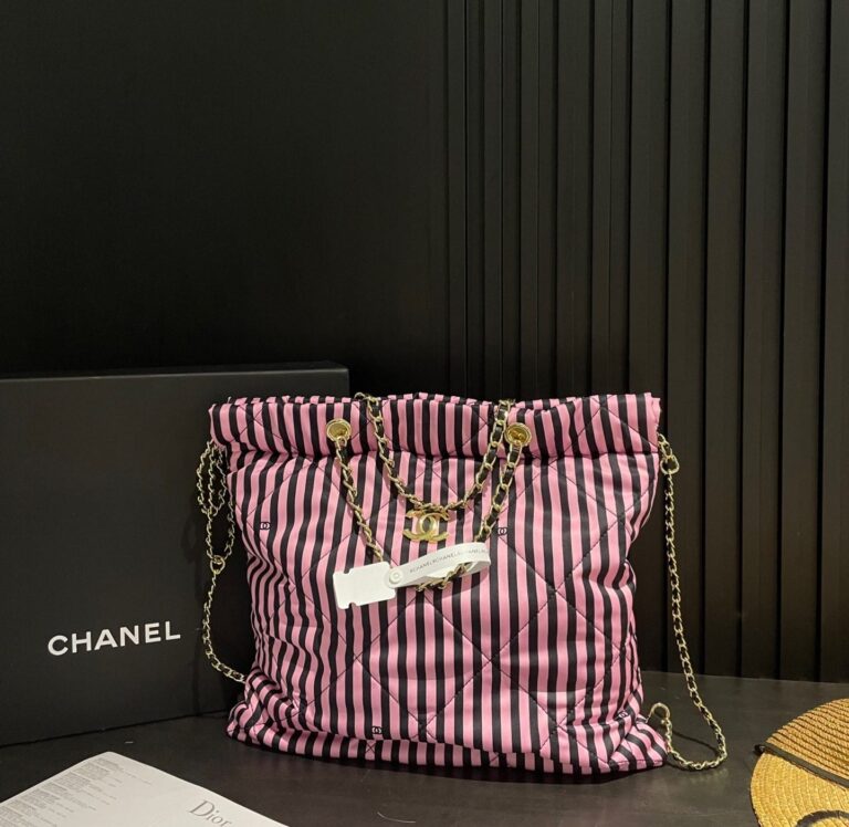 Chanel Large Backpack Printed Fabric And Gold Metal In Black And Pink 36Cm As4692 B15587 Nt287 - Image 2