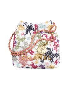 Chanel 22 Mini Handbag Lace Patchwork 20Cm As3980 B16006 Nu931