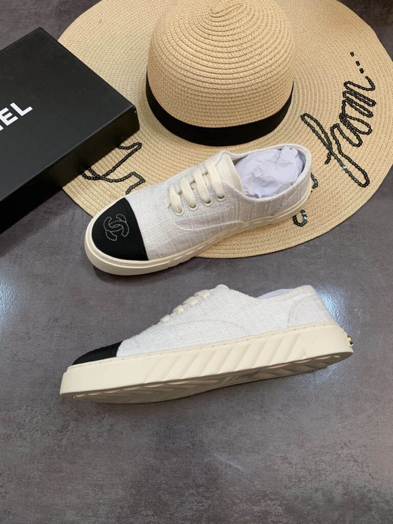 Chanel Cc Sneakers Canvas Mix In White - Image 5