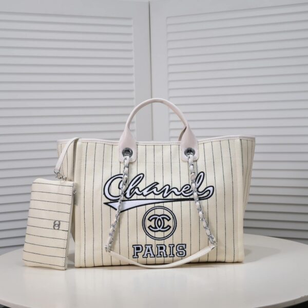 Chanel Large Shopping Bag Cream 39Cm A66941 - Image 4