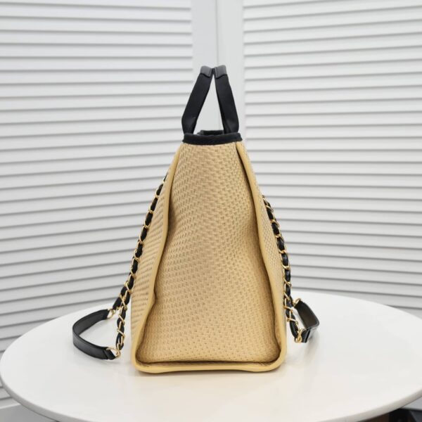 Chanel Straw Deauville Tote Bag 39Cm - Image 4