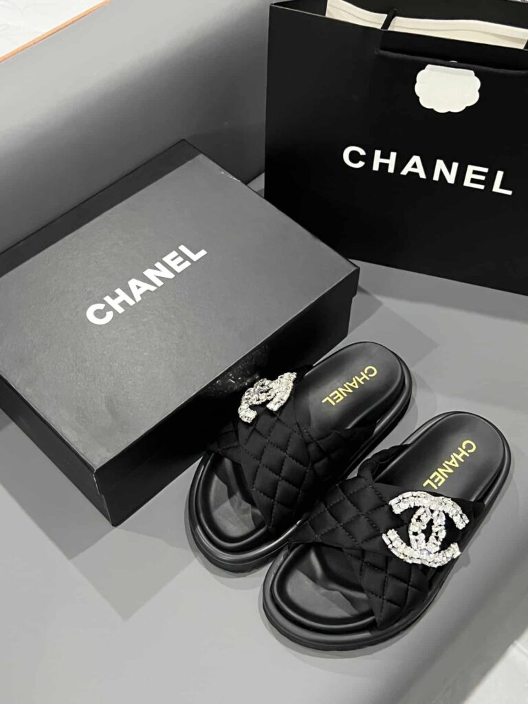 Chanel Cc Slippers Studded Black - Image 10