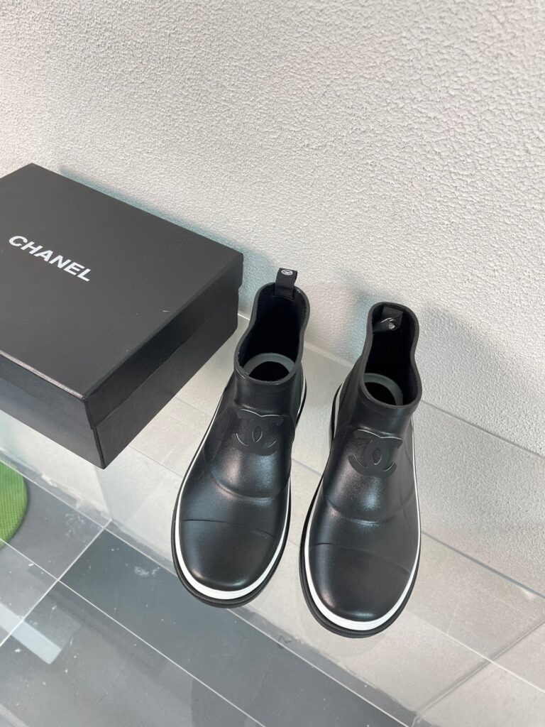 Chanel Rubber Short Boots Rain Black G45076B 13298 94305 - Image 3